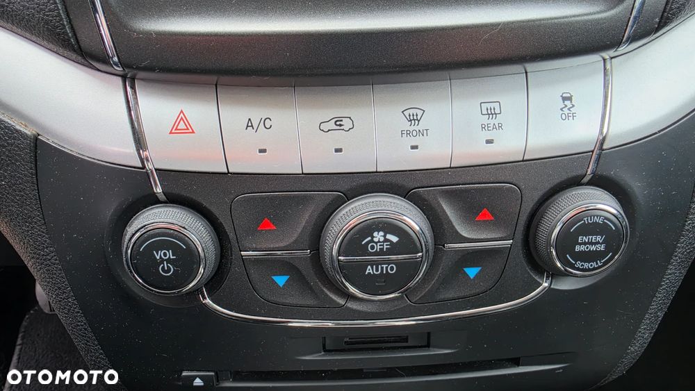 Fiat Freemont 2.0 Multijet 16V DPF Automatik Allrad Lounge - 24