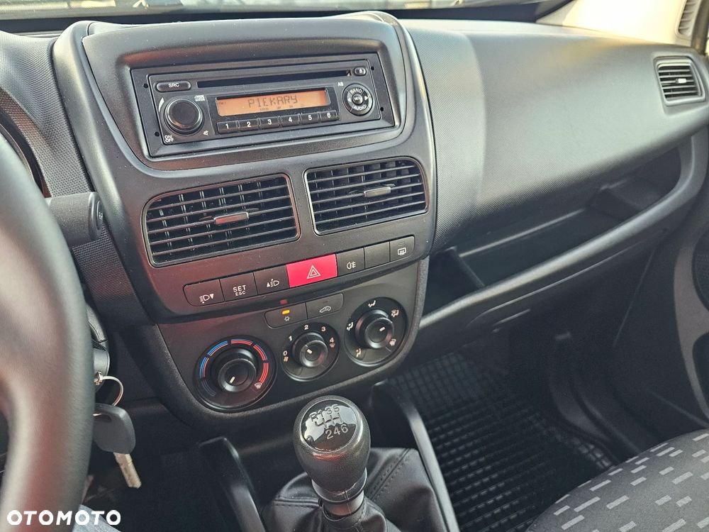 Opel Combo Tour L1H1 - 13