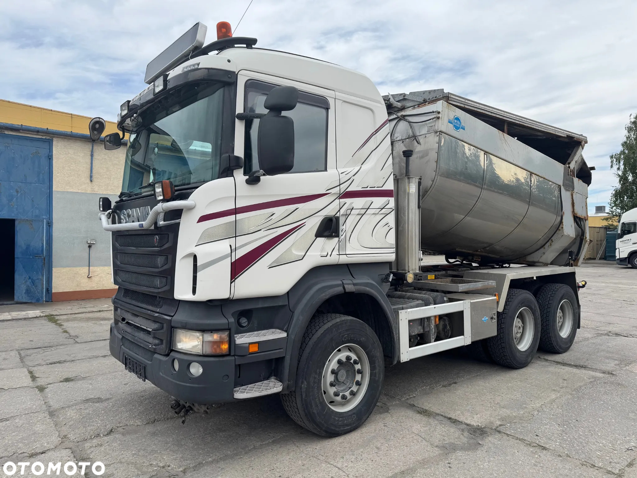 Scania R560 6X4 - 3