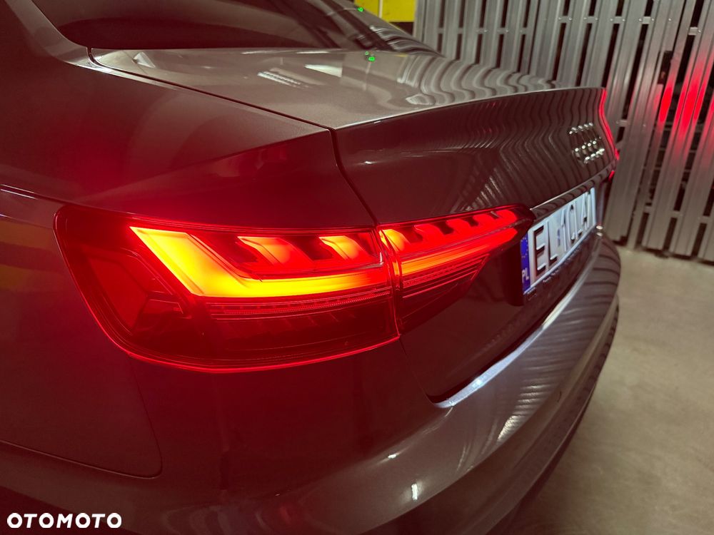 Audi A4 Limousine 35 TFSI mHEV Advanced S tronic - 13