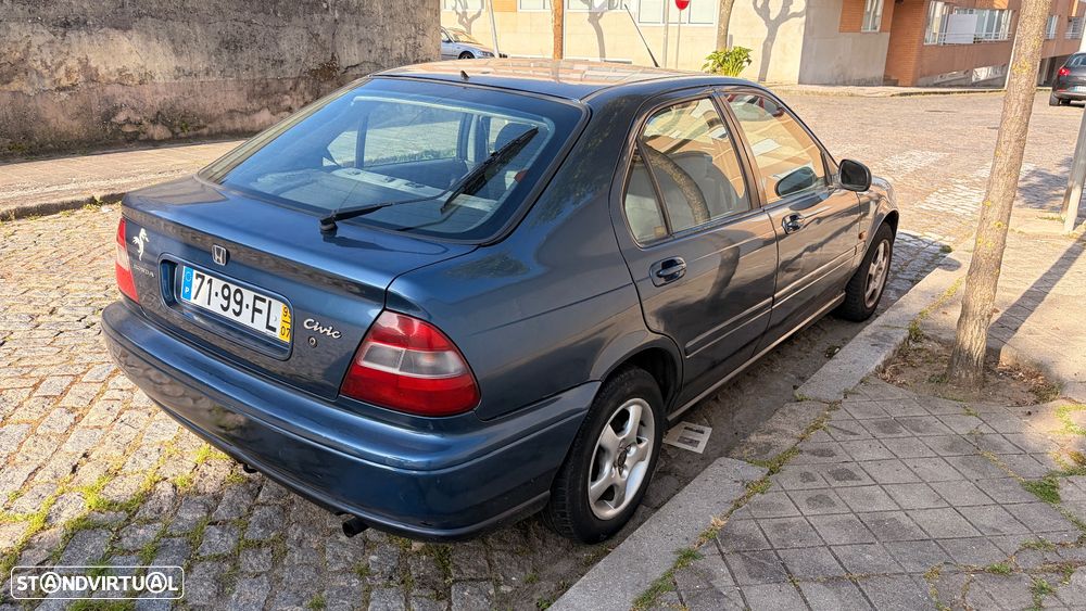 Honda Civic 1.4i - 3