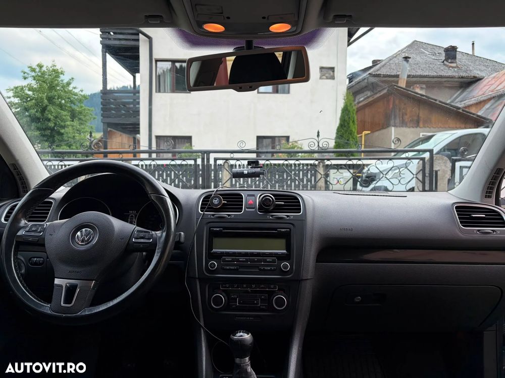 Volkswagen Golf 1.6 TDI DPF Comfortline - 16