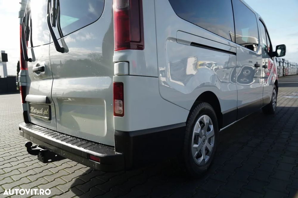 Renault TRAFIC III / AUTOBUS / 9 LOCURI / 90.000 KM / PRIMUL PROPRIETAR / SHOWROOM POLONESE / 2022 / - 13