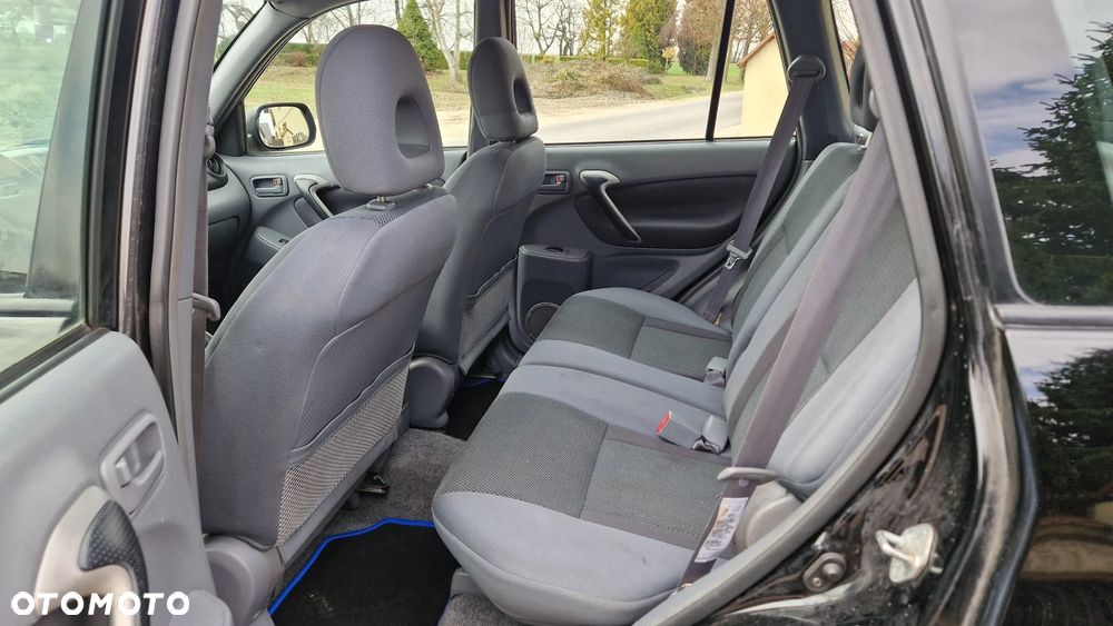 Toyota RAV4 4x4 - 16