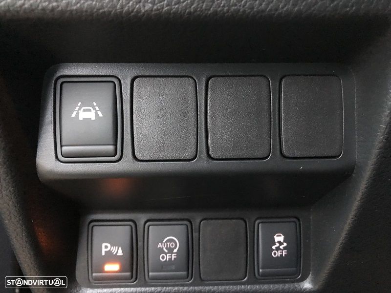Nissan Qashqai 1.5 dCi Black Edition - 16