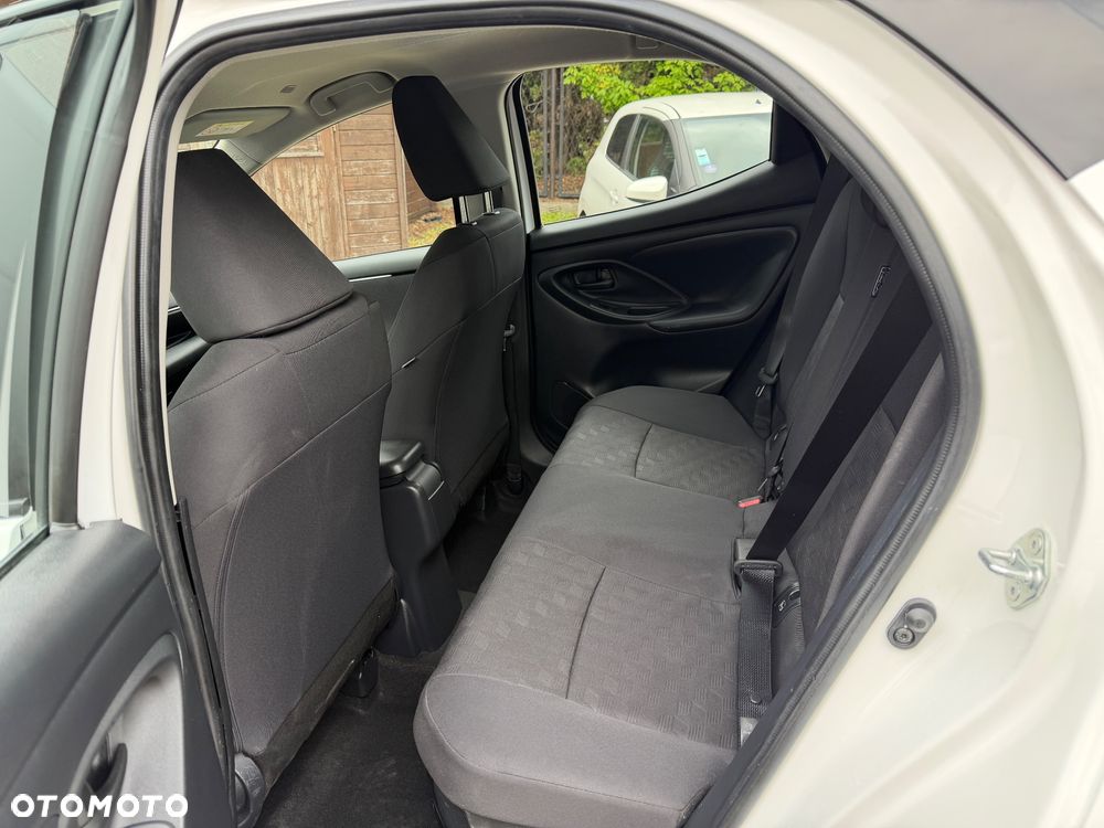Toyota Yaris Hybrid 1.5 Comfort - 21
