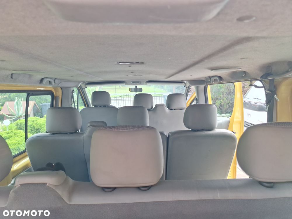 Renault Trafic - 14