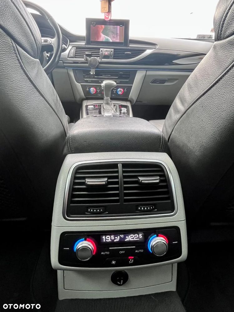 Audi A6 Avant 2.0 TDI Multitronic - 17
