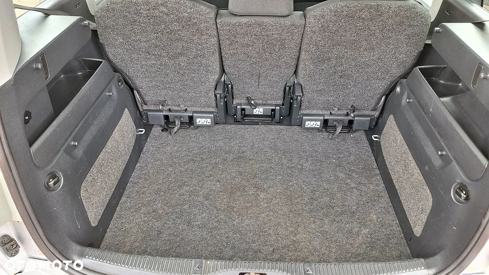 Skoda Roomster - 23