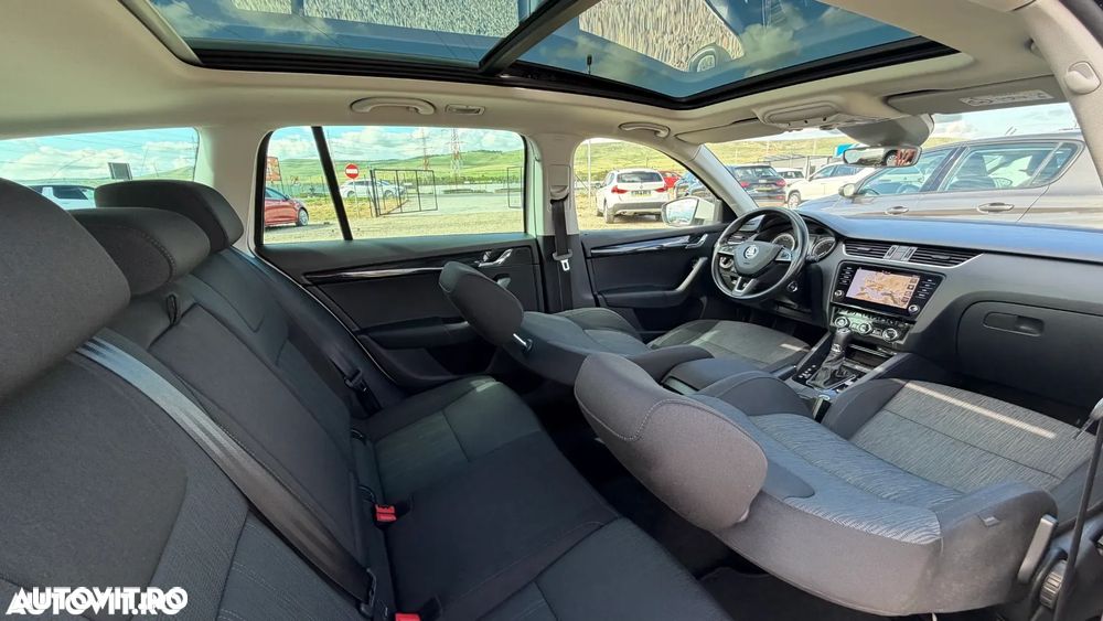 Skoda Octavia 1.6 TDI DSG Premium Edition - 11