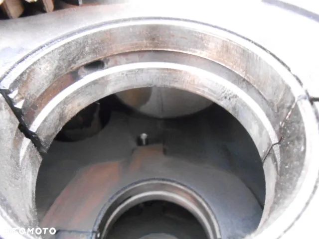 Blok silnika 6076TRW30 R100478 John Deere 7800 - 10