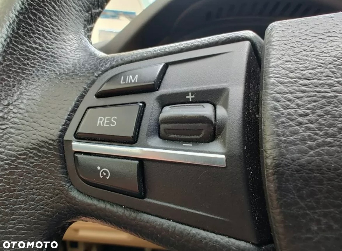 BMW Seria 5 535i - 14