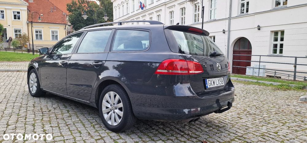 Volkswagen Passat 2.0 TDI 4Motion Comfortline - 8