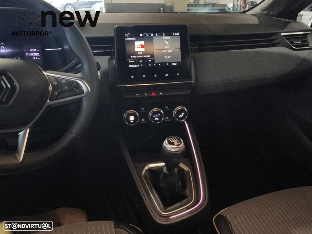 Renault Clio 1.0 TCe Techno - 19