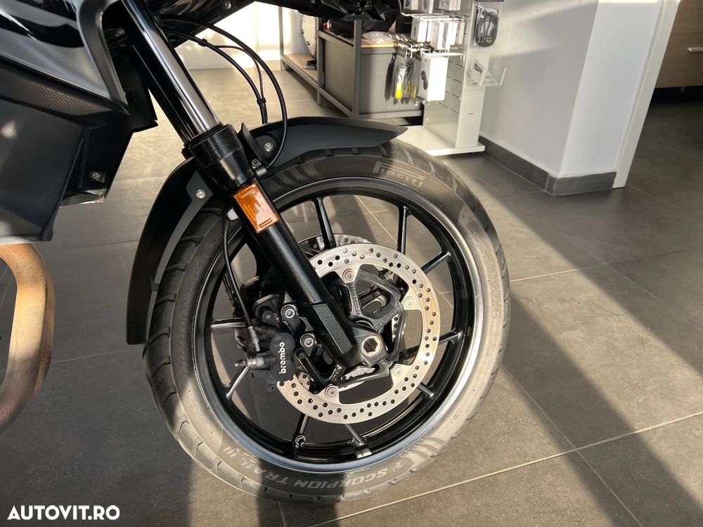 BMW F750GS - 7