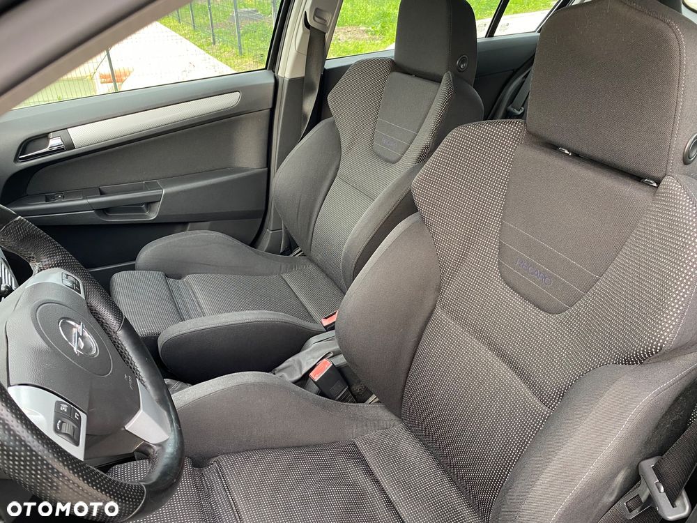 Opel Astra III 2.0 T Enjoy - 14
