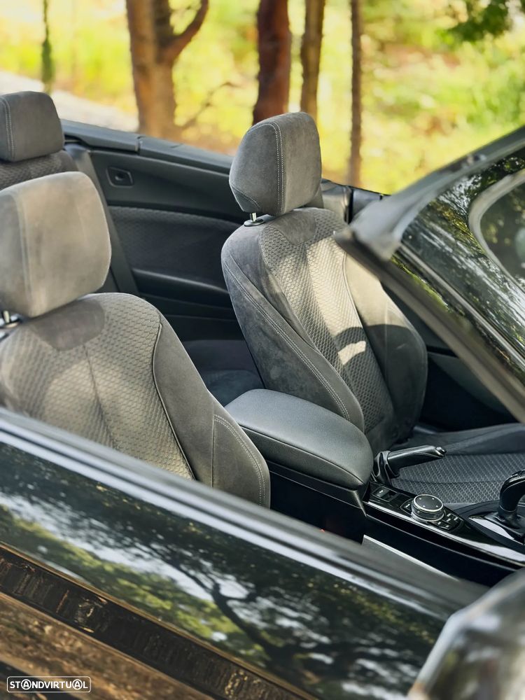 BMW 220 d Cabrio Pack M Auto - 20
