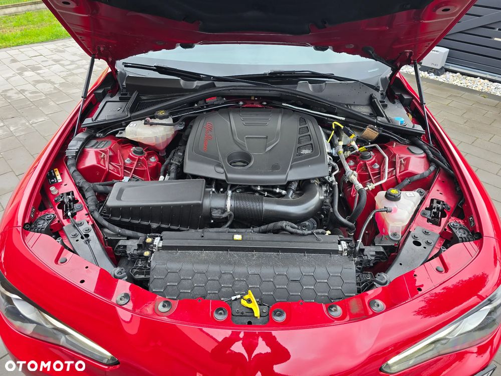Alfa Romeo Giulia 2.0 Turbo 16V AT8 Veloce - 39