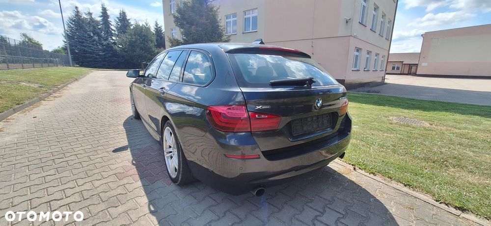 BMW Seria 5 535d xDrive Touring - 12