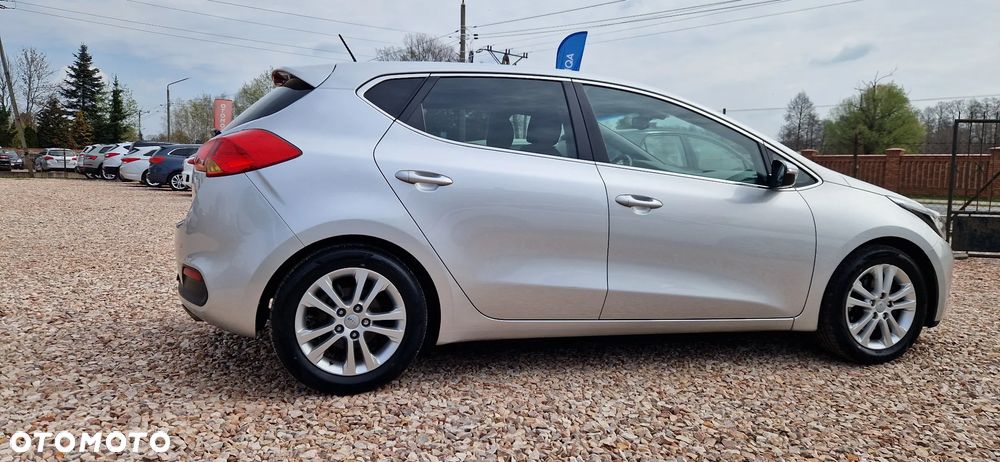 Kia Ceed 1.6 GDI Vision - 13