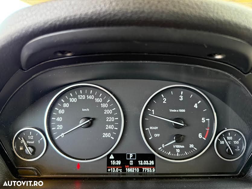 BMW Seria 3 318d DPF Aut. Edition Lifestyle - 8