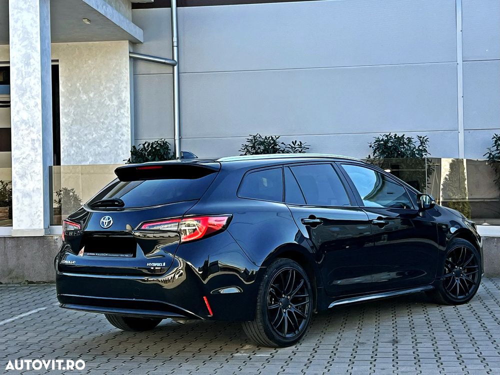 Toyota Corolla 1.8 HSD Business - 6