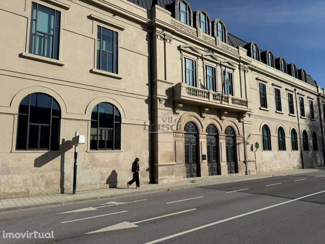 T1 Edifício da Antiga Faculdade de Farmácia (em frente à Igreja de ... - Grande imagem: 5/28