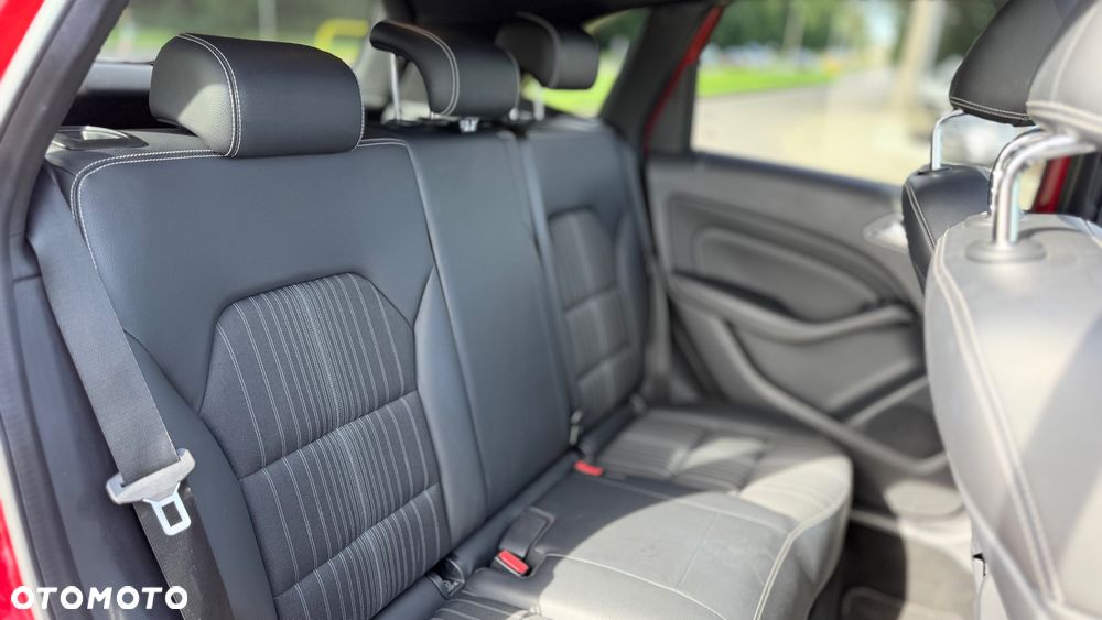Mercedes-Benz Klasa B 180 BlueEFFICIENCY Edition - 22