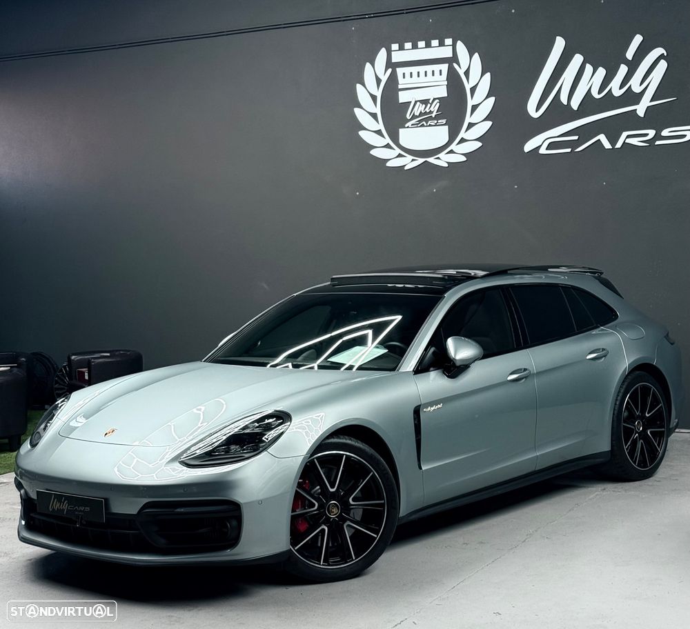 Porsche Panamera Sport Turismo 4S E-Hybrid - 4