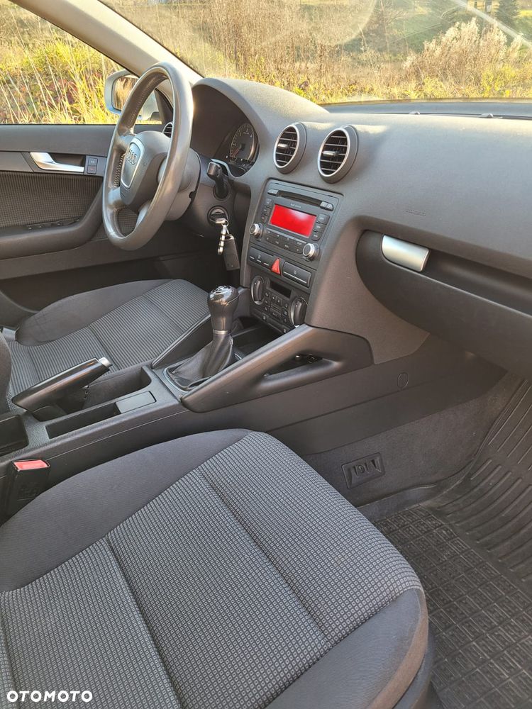 Audi A3 Sportback 1.9 TDI Ambition - 10