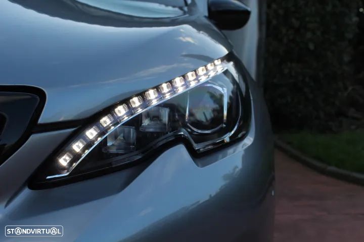 Peugeot 308 PureTech 263 Stop & Start GTi by Sport - 6