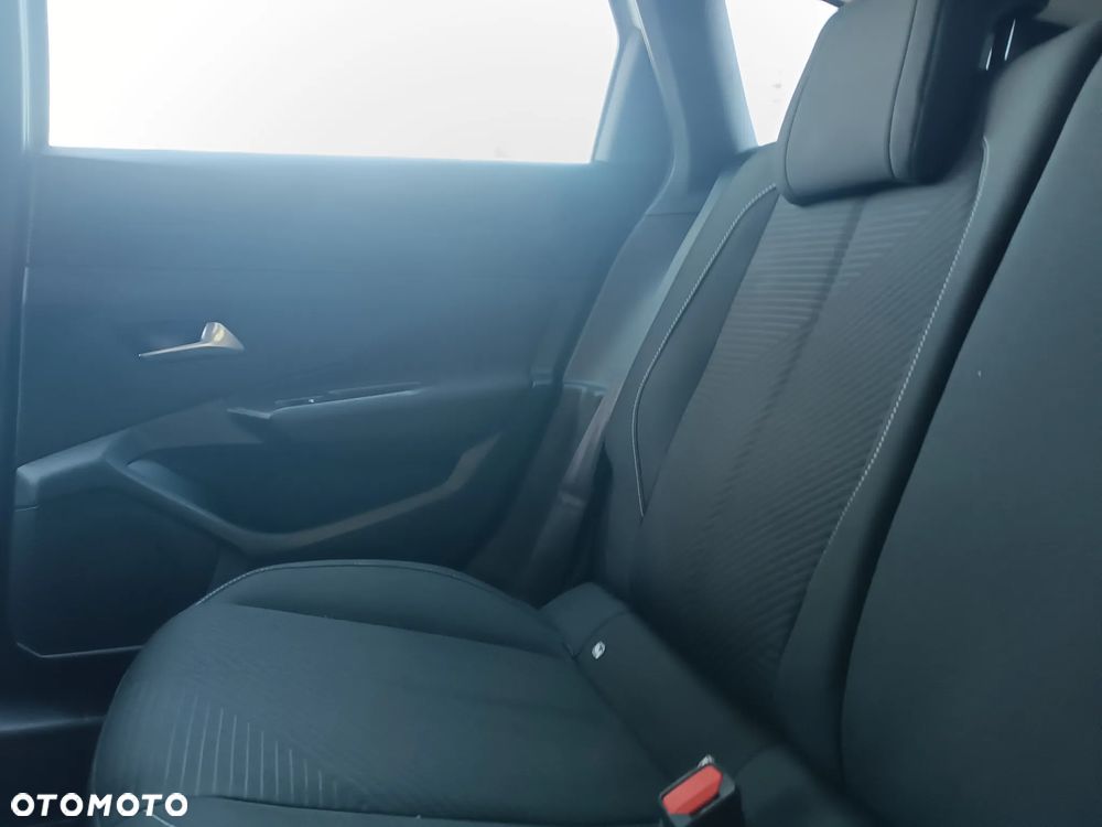 Peugeot 308 1.2 PureTech GPF Active Pack S&S EAT8 - 15