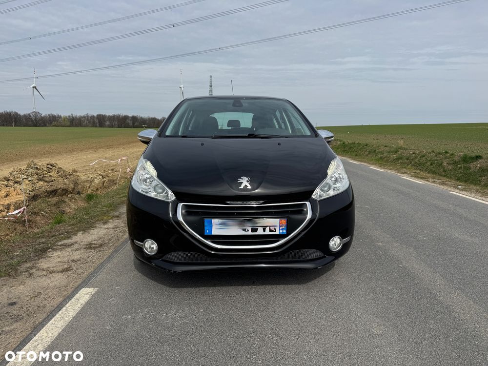 Peugeot 208 e-HDi FAP 92 Stop&Start Allure - 2
