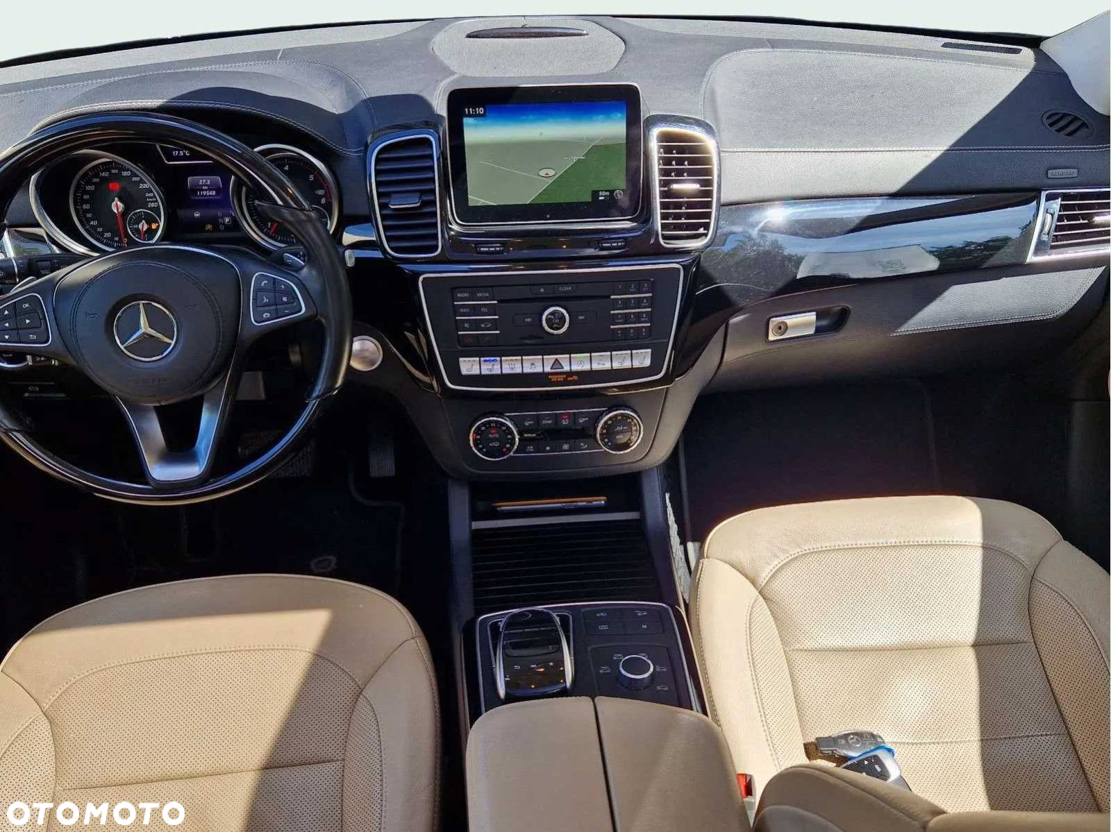 Mercedes-Benz GLS 350 d 4-Matic - 11