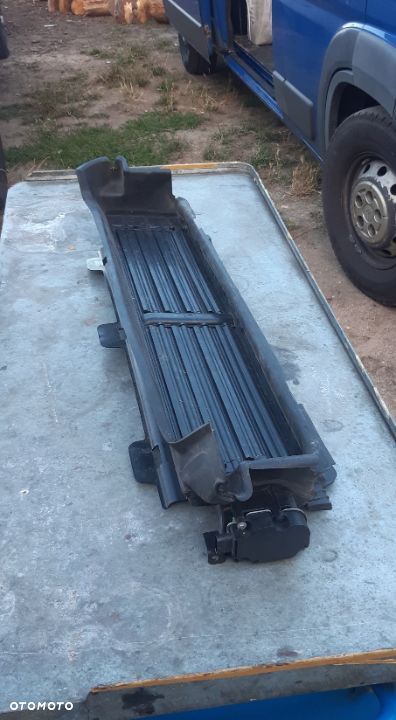 Kierownica powietrza Volvo XC-60 XC60 II 32296801 żaluzja wlot powietrza Volvo XC-60 II 32296801 - 2