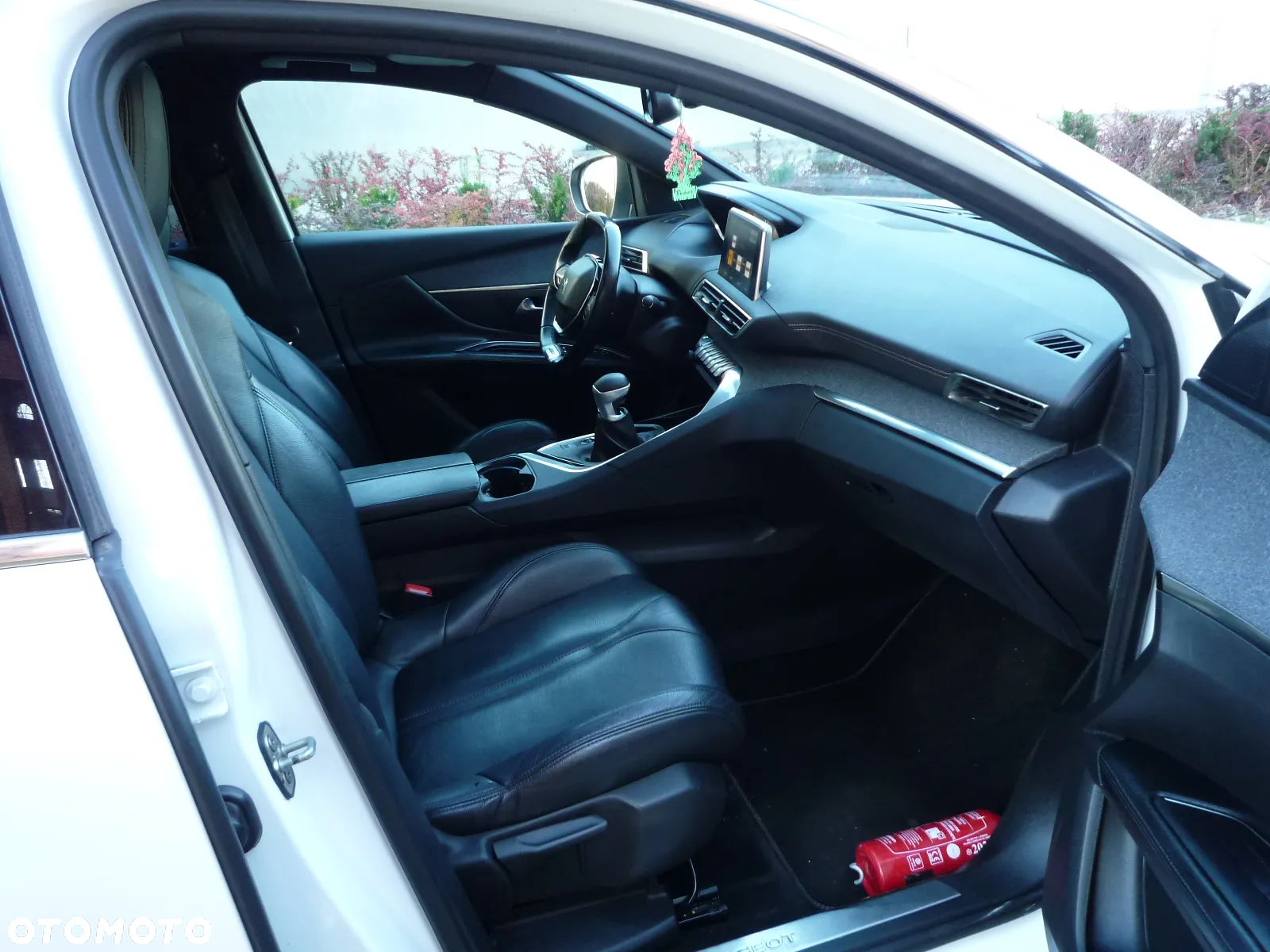 Peugeot 5008 2.0 BlueHDi Allure 7os - 17