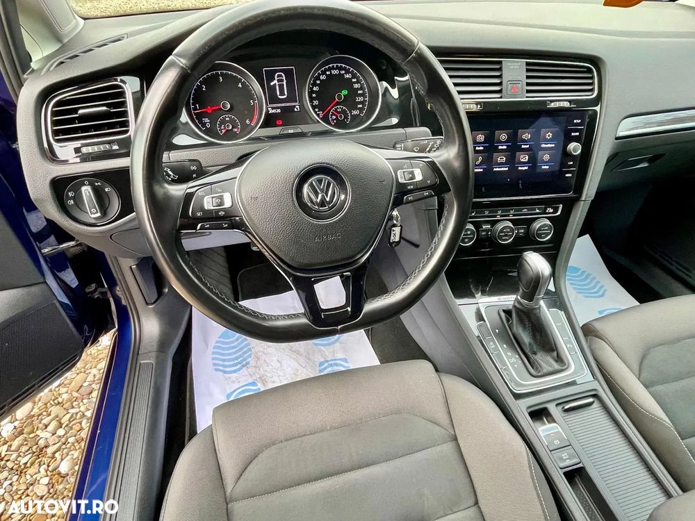 Volkswagen Golf Variant 2.0 TDI SCR DSG Highline - 9