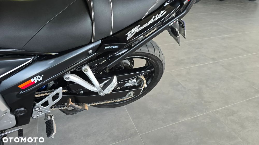 Suzuki Bandit - 19
