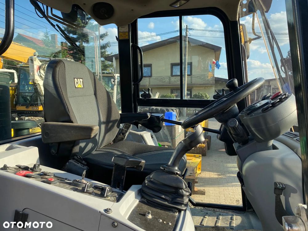 Caterpillar CAT 908H2, 6200 MTH, ŁYŻKA OTWIERANA + WIDŁY, z NIEMIEC, - 15