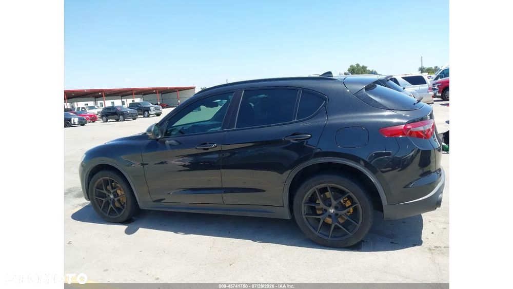 Alfa Romeo Stelvio 2.0 Turbo TI Q4 - 9