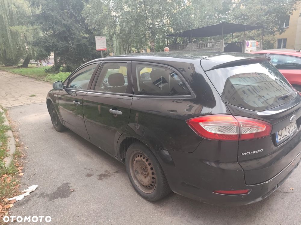 Ford Mondeo 1.6 Ambiente - 4