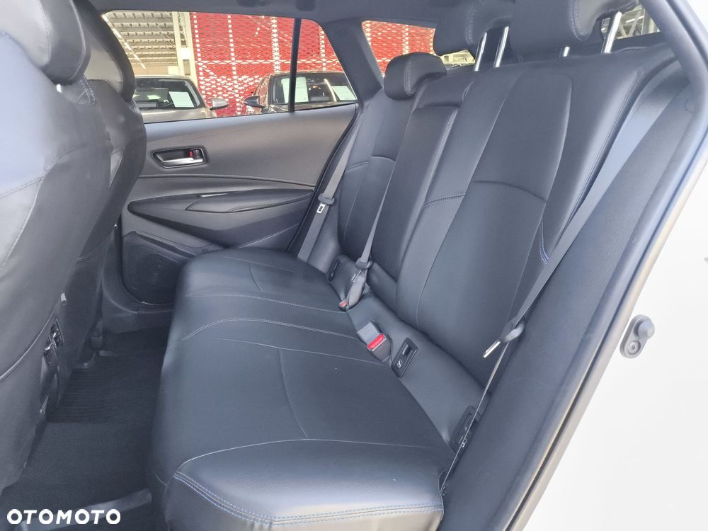 Toyota Corolla 1.8 Hybrid Executive - 14