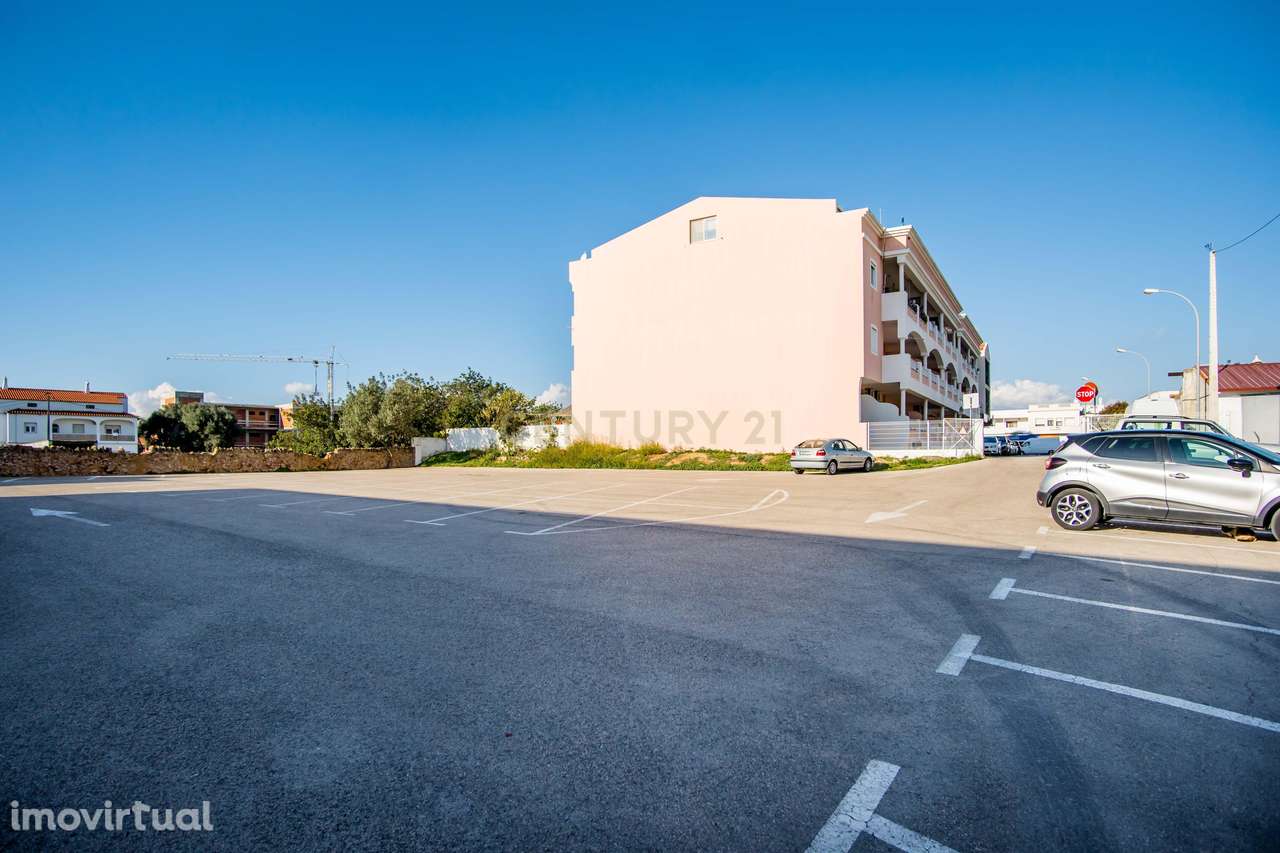 ESPAÇO COMERCIAL COM 280M2 NO CENTRO DE ALMANCIL - Grande imagem: 5/22