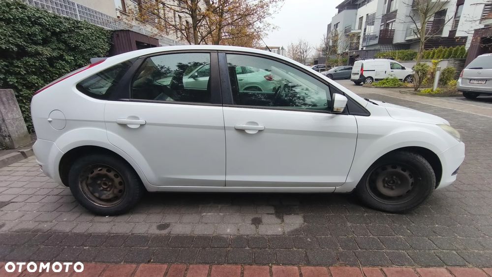 Ford Focus 1.6 TDCi Ambiente - 2