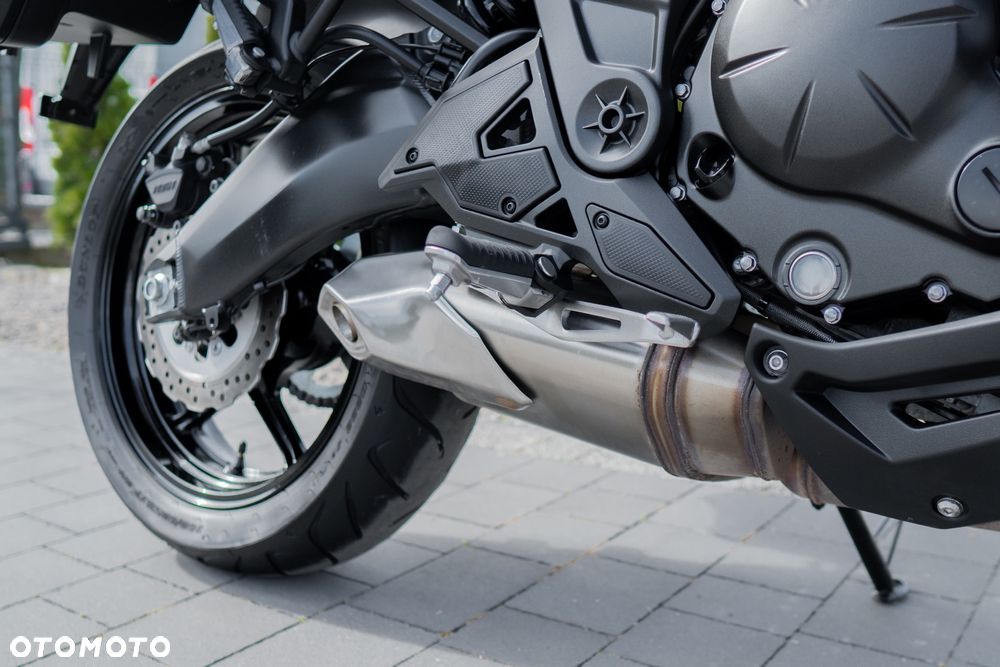 Kawasaki Versys 650 - 18
