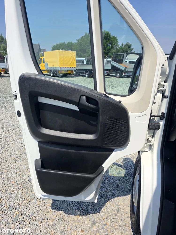 Citroën CITROEN JUMPER 2.2 HDI 165 KONNA DOKA BRYGADÓWKA 7 OSOBOWA 3 METRY SKRZYNIA KLIMA WEBASTO 160 TKM PRZEBIEGU GWARANCJA - 15