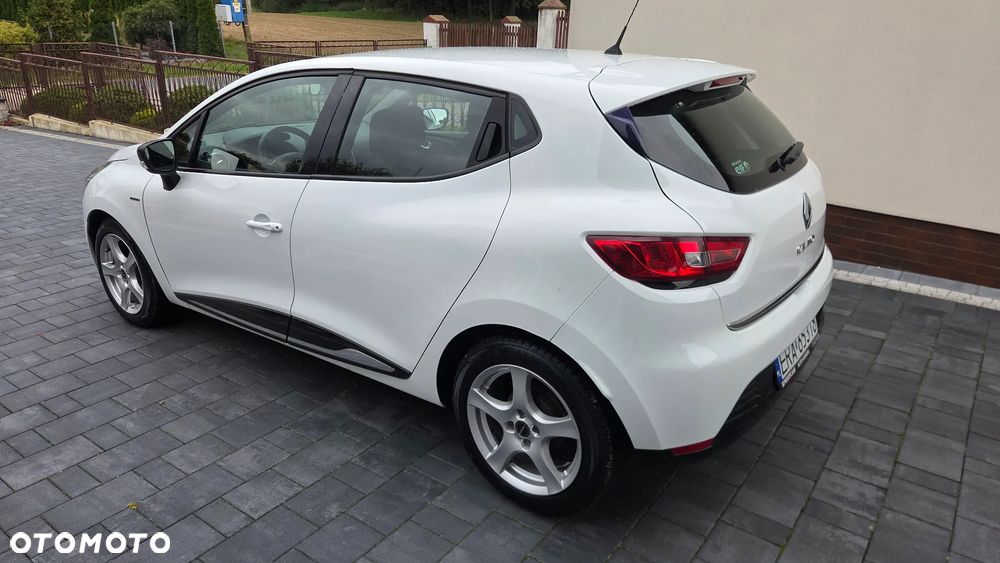 Renault Clio 1.2 16V 75 Night and Day - 7