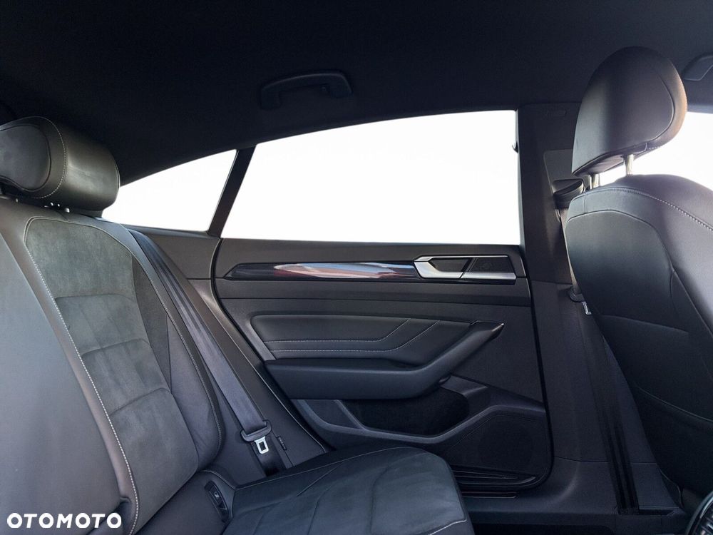 Volkswagen Arteon 2.0 TSI R-Line DSG - 26