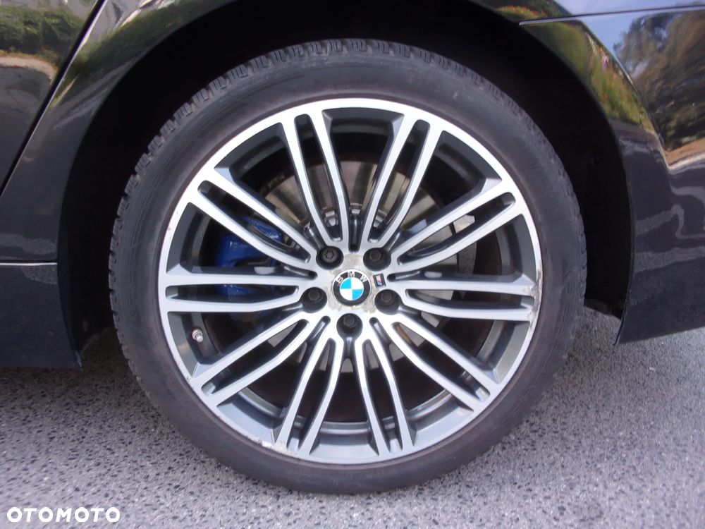 BMW Seria 5 530i xDrive Luxury Line - 35