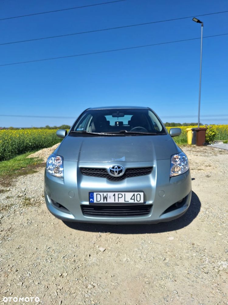 Toyota Auris 1.33 VVT-i - 2